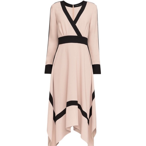 BCBGMaxAzria Dresses & Skirts - BCBGMAXAZIRA Dress XS